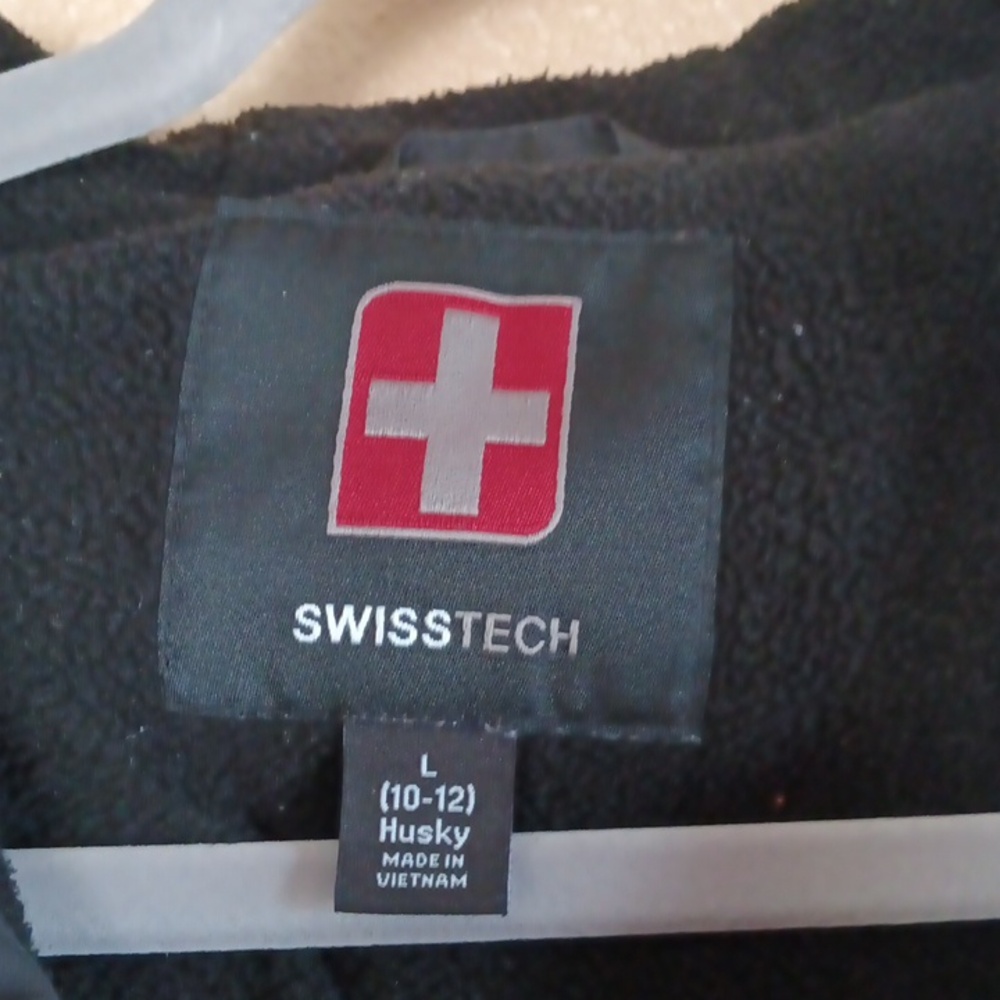 Black Jacket - Picture 3 of 8